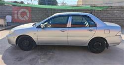 ميتسوبيشي لانسر